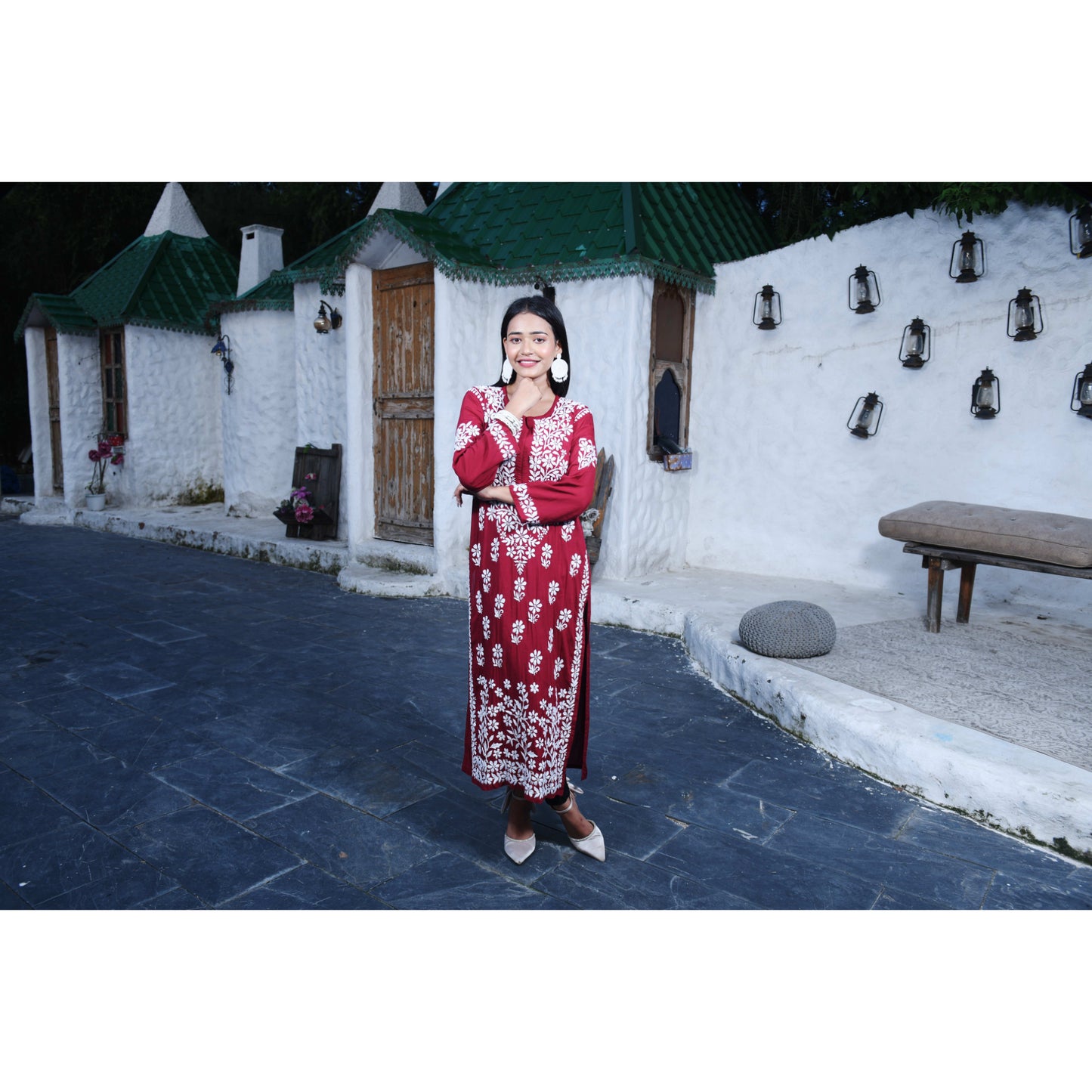 Modal Yasmin Chikankari Kurta