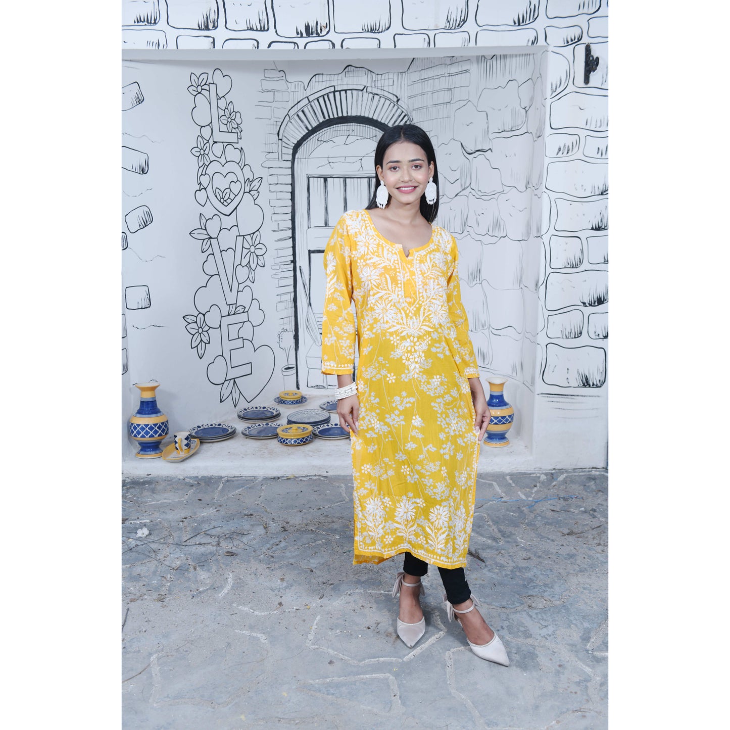 Mulmul Zainab Chikankari Kurta