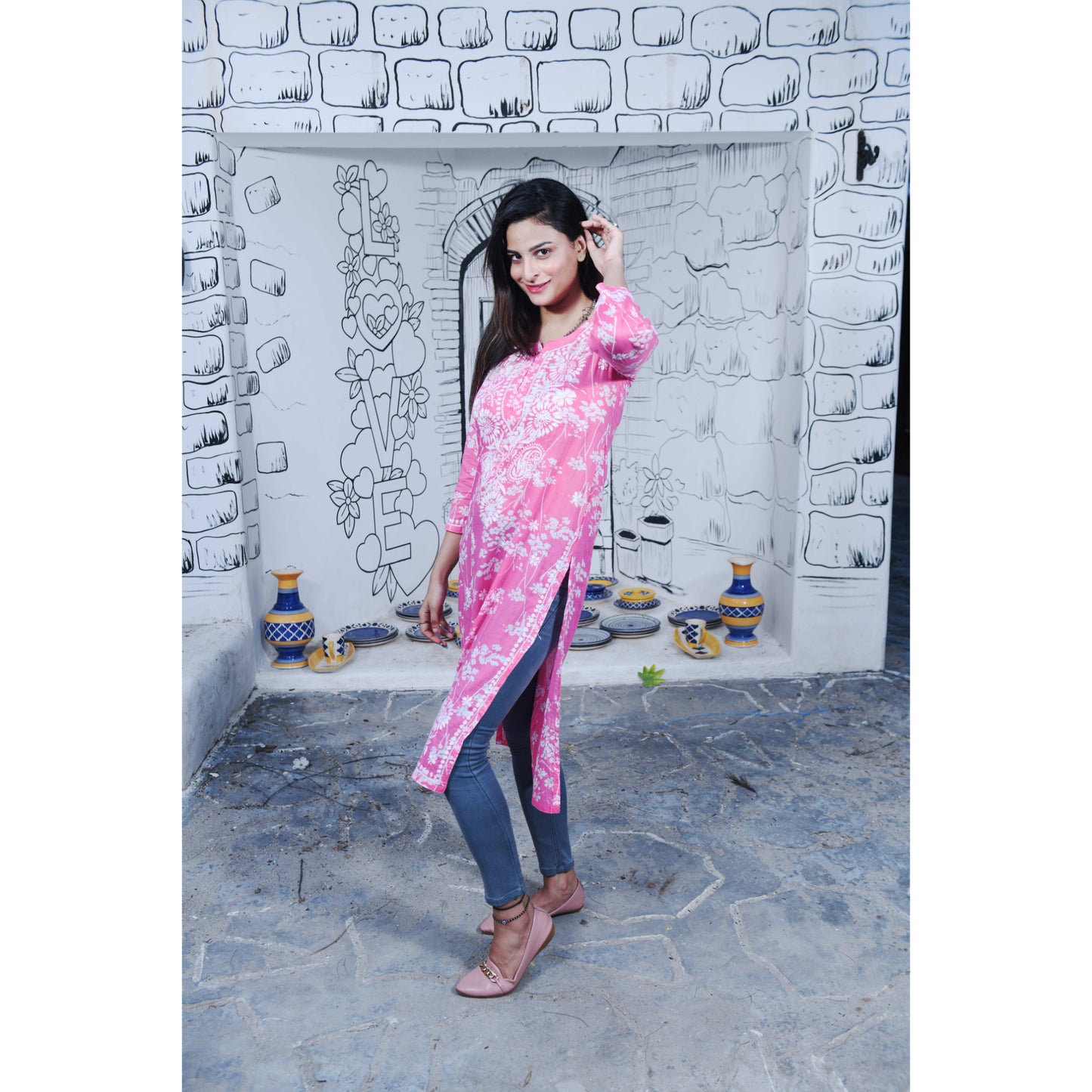 Mulmul Zainab Chikankari Kurta