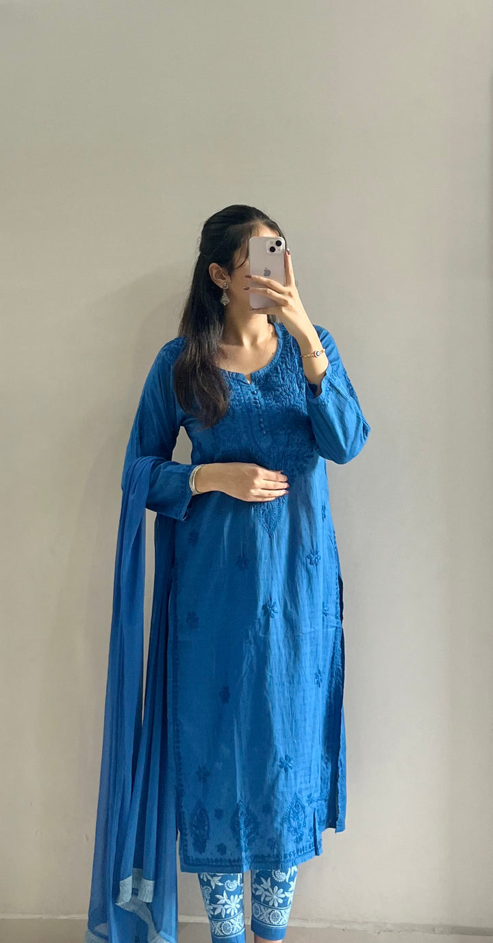 lucknowi chikan long kurta