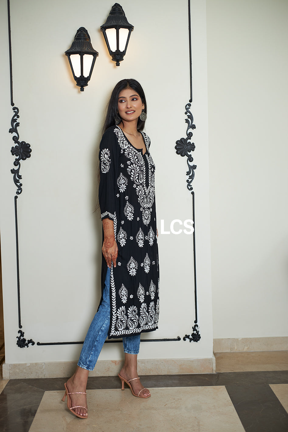 Sahiba Modal Kurta