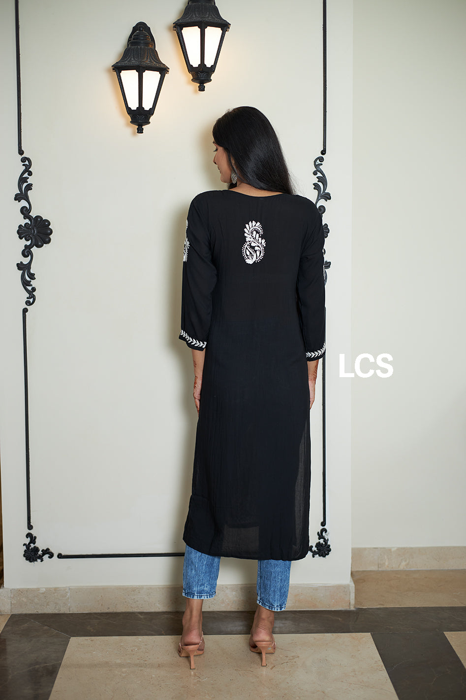 Sahiba Modal Kurta