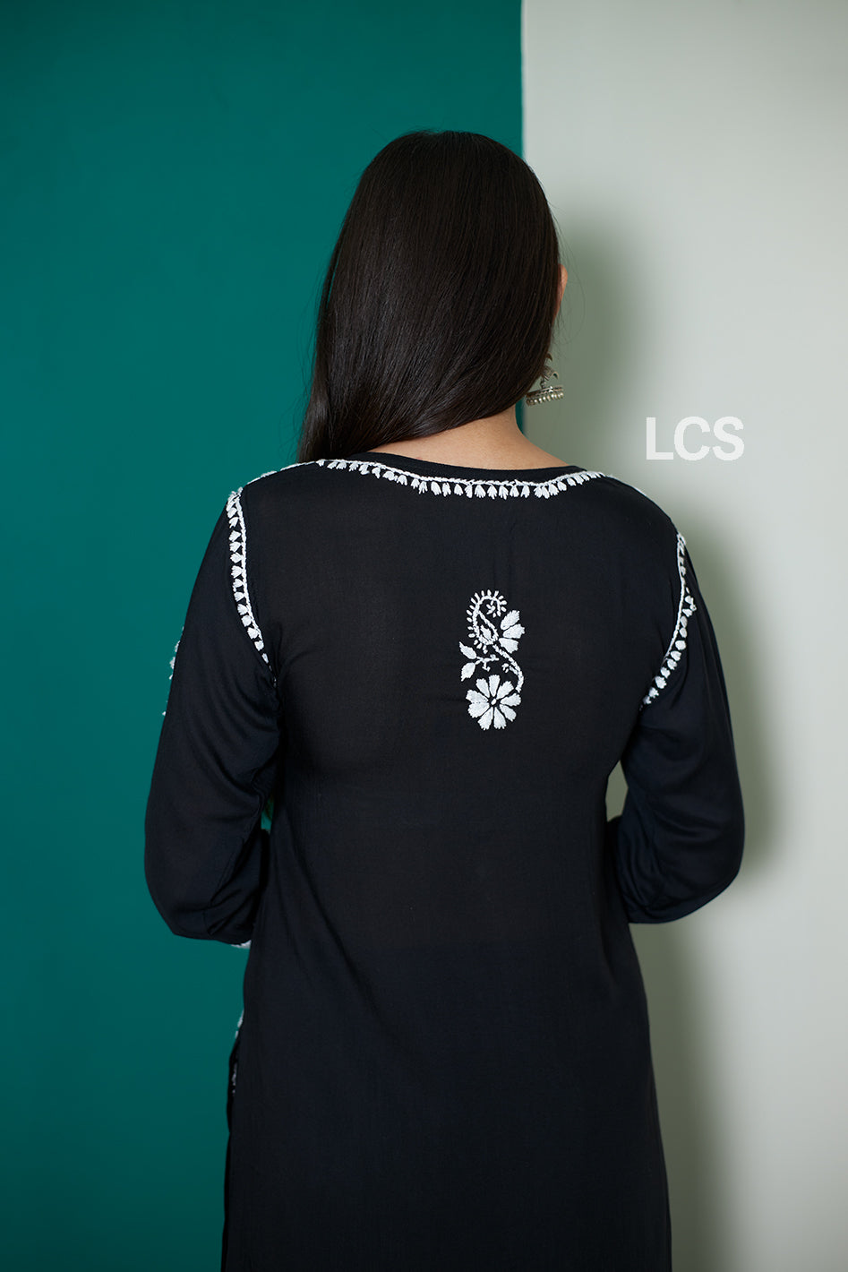 Nora Chikankari Modal Gharara Set
