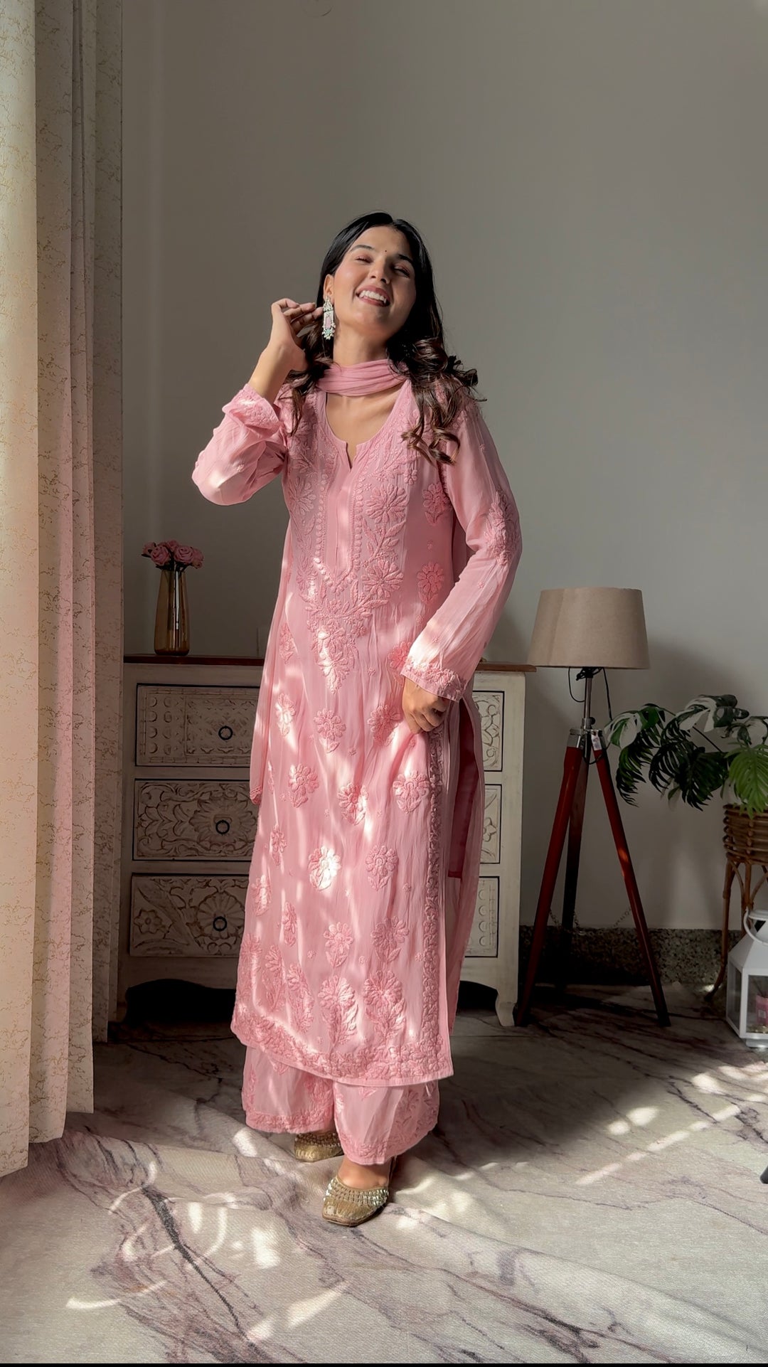 viscose georgette chikankari kurti
