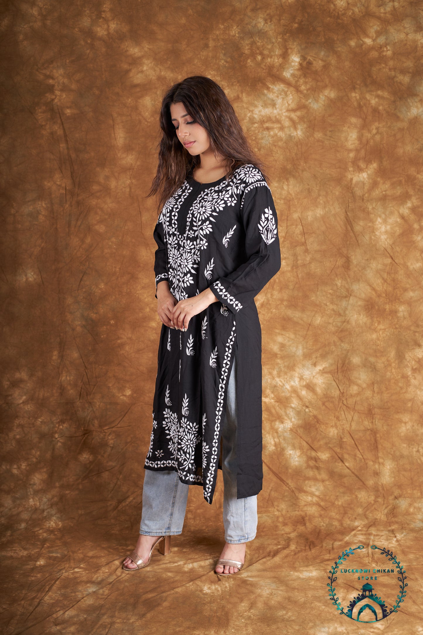 Modal Mahira Kurta