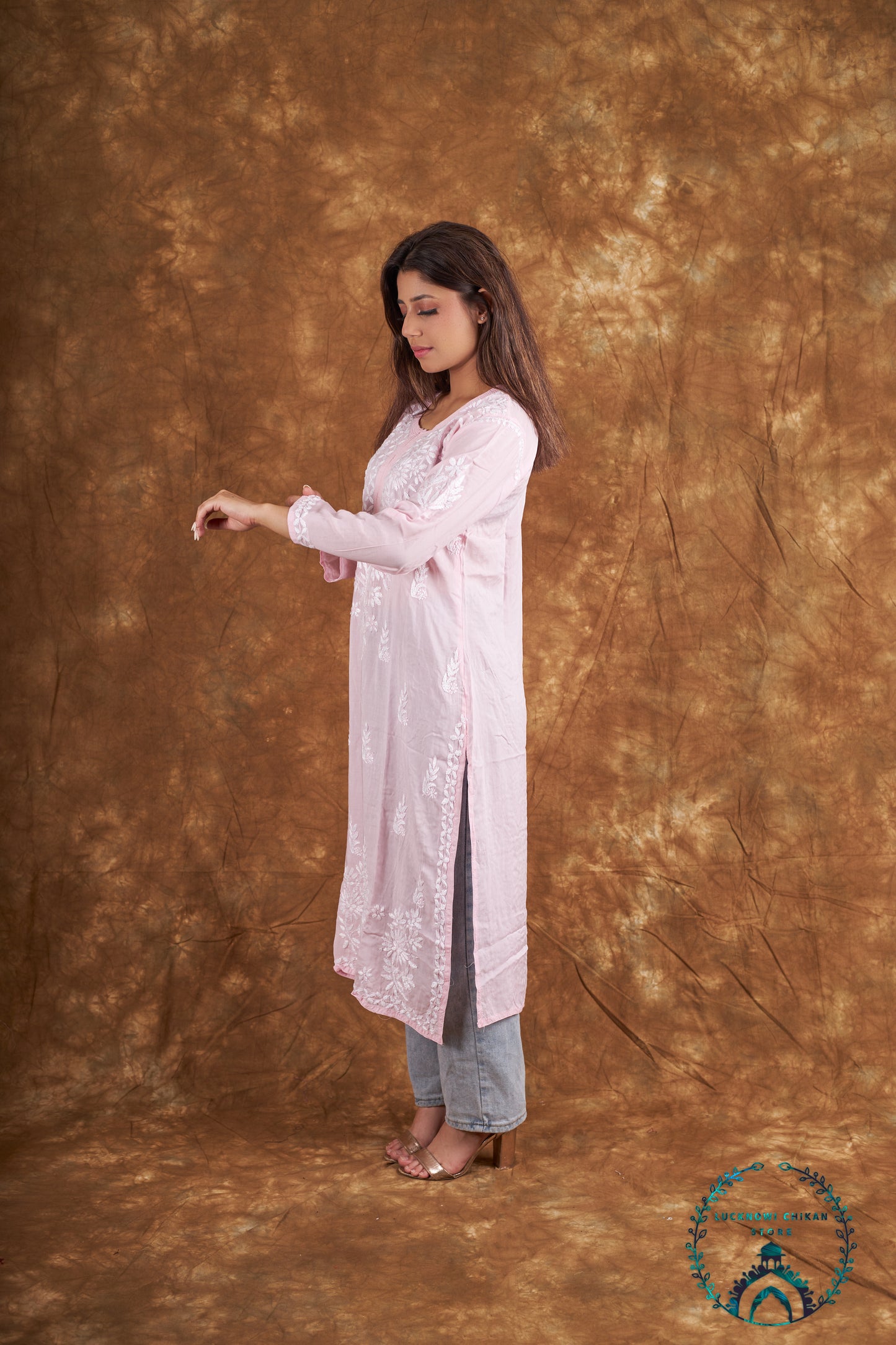 Modal Mahira Kurta