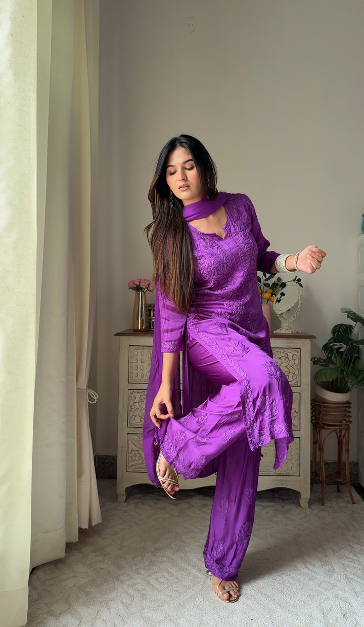 Swati Rathi In Inaya Satin Chikankari Kurta Set With 3D Handwork