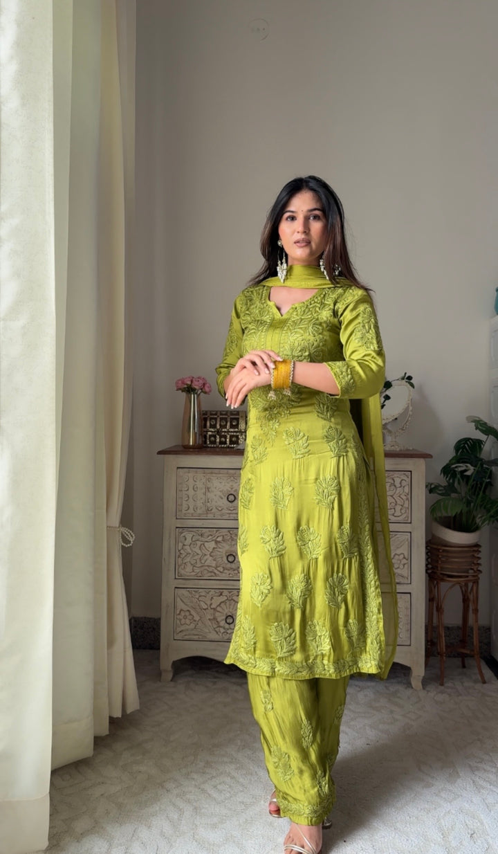 Swati Rathi In Inaya Satin Chikankari Kurta Set With 3D Handwork
