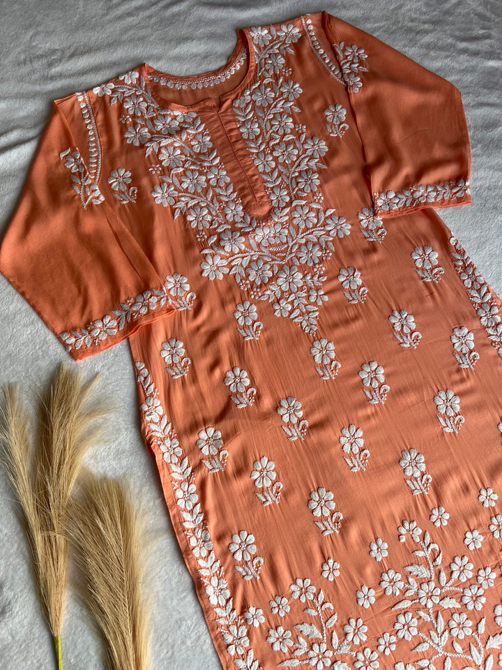 Modal Yasmin Chikankari Kurta