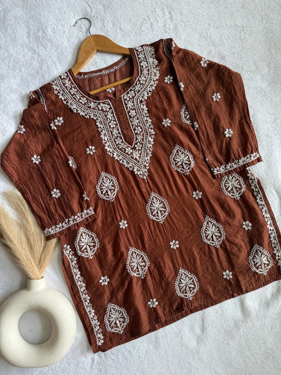 Abia Mul Chanderi Short Kurta