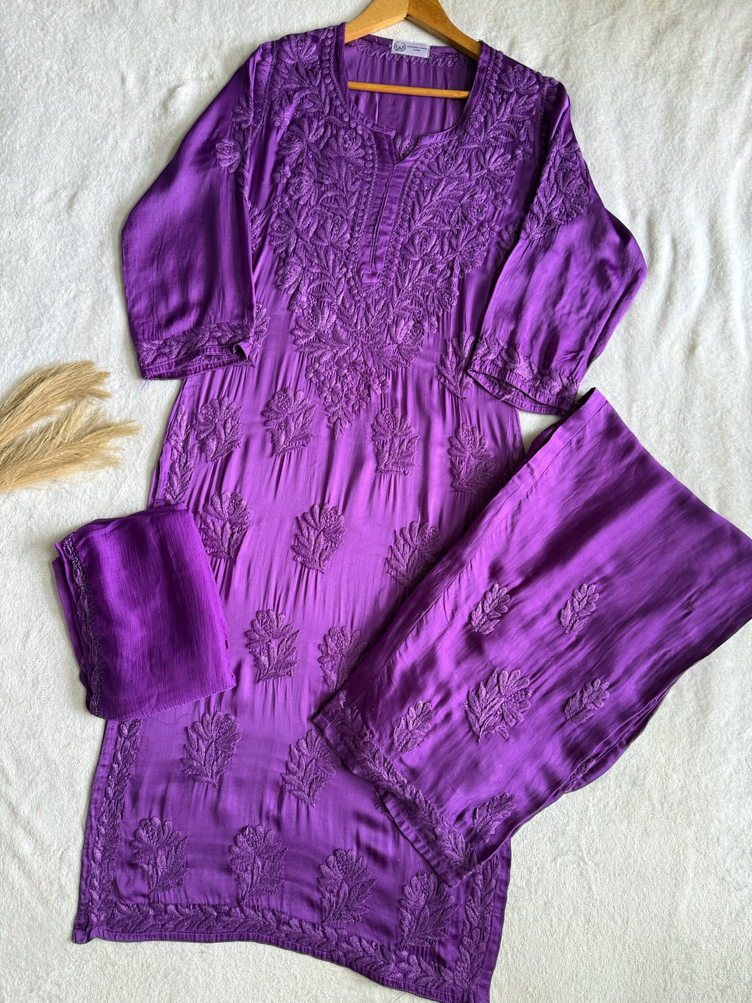 Swati Rathi In Inaya Satin Chikankari Kurta Set With 3D Handwork