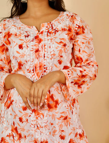 mulmul cotton chikankari kurti