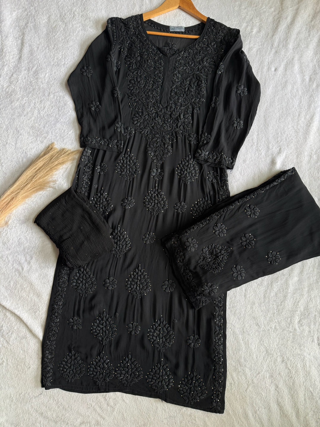 Noor Viscose Georgette Mukaish Set With 3D Handwork