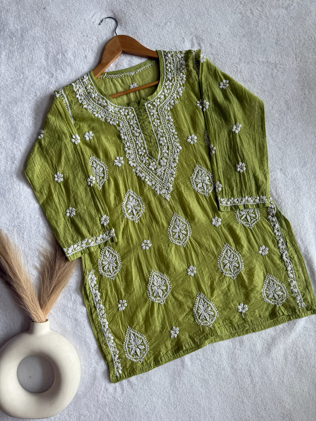 Abia Mul Chanderi Short Kurta