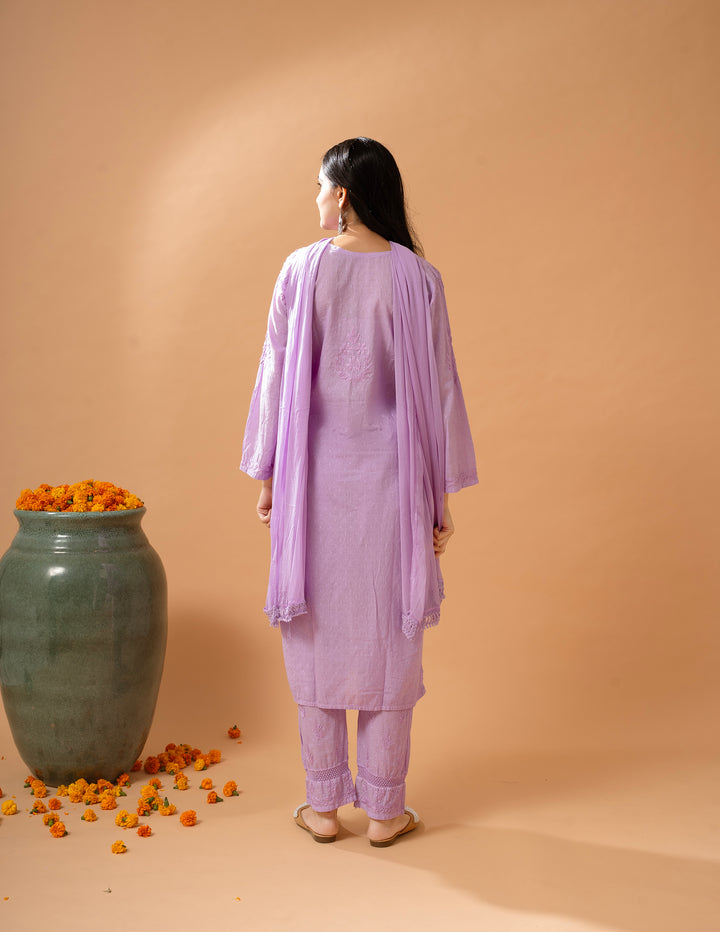 Haniya Mulmul Cotton Chikankari Set
