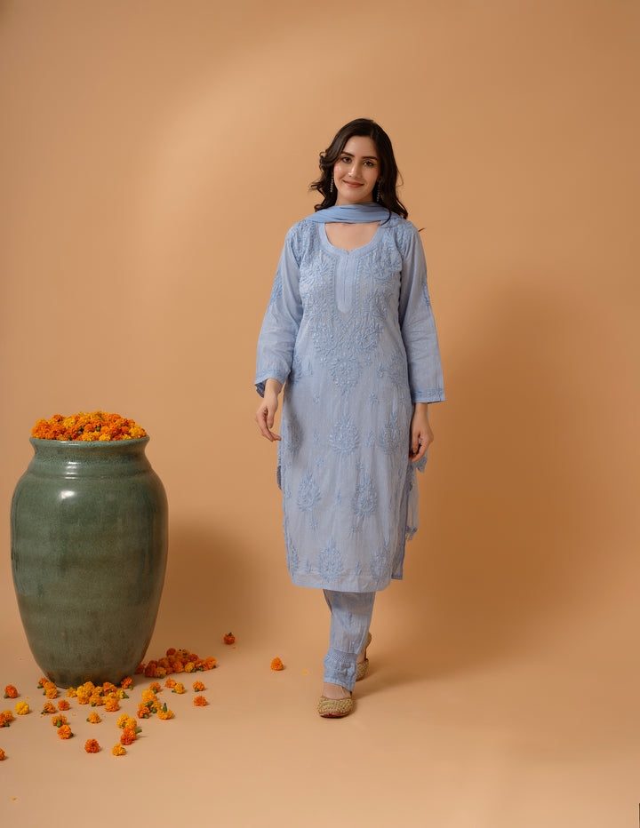 Haniya Mulmul Cotton Chikankari Set