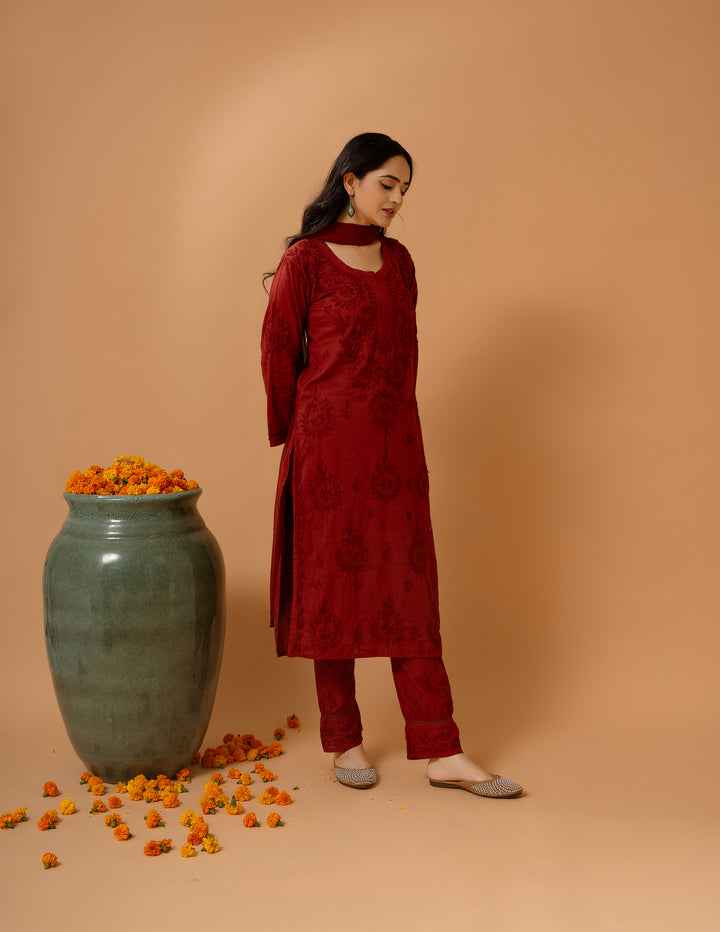 Haniya Mulmul Cotton Chikankari Set