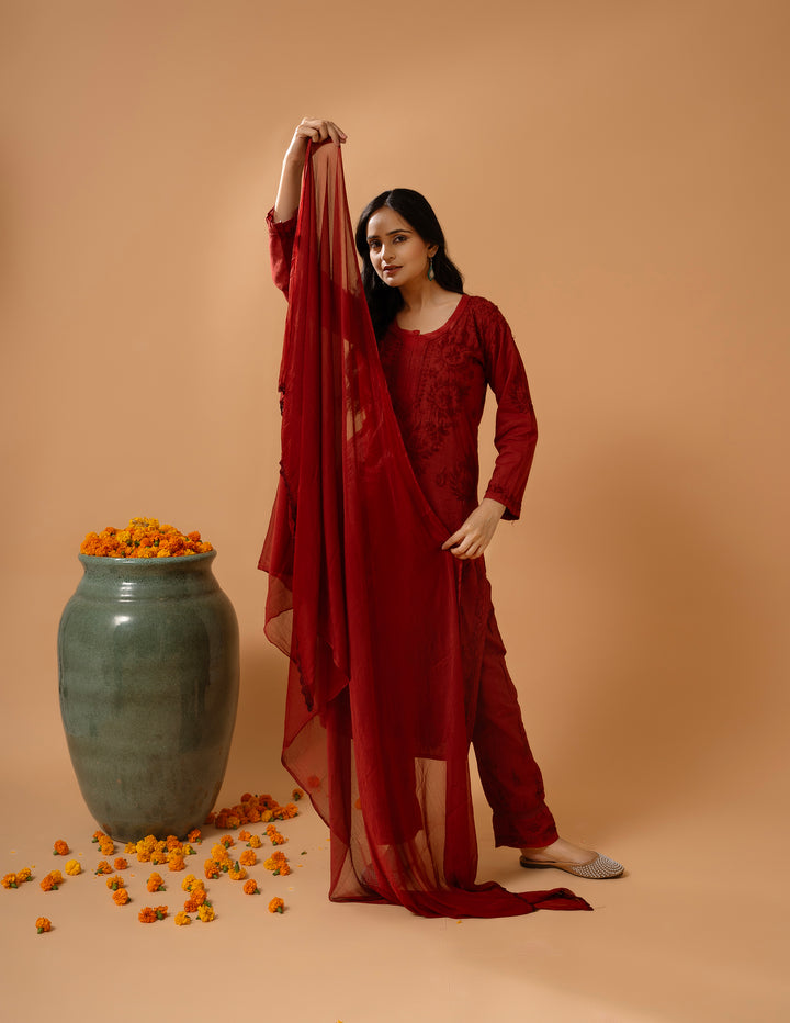 Haniya Mulmul Cotton Chikankari Set
