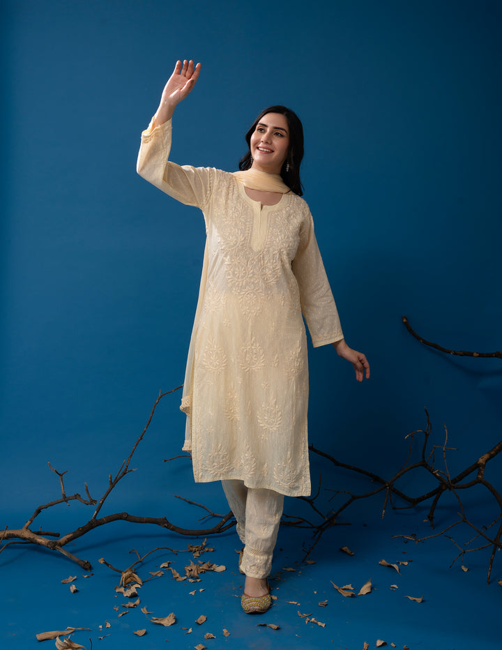 Haniya Mulmul Cotton Chikankari Set