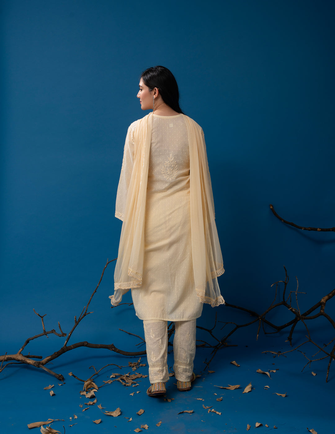 Haniya Mulmul Cotton Chikankari Set