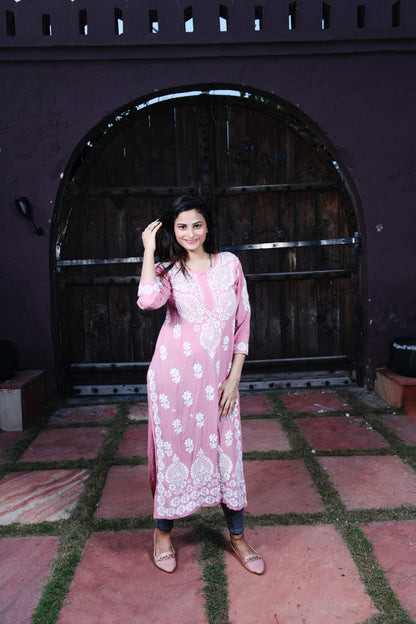 Modal Aisha Chikankari Kurta