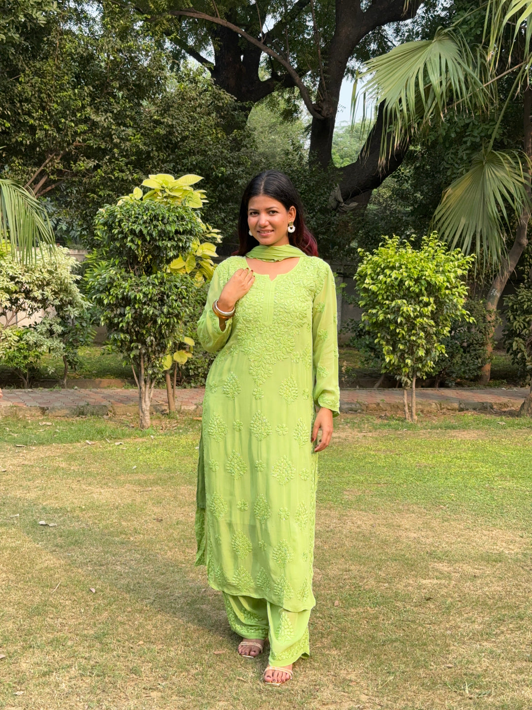 Noor Viscose Georgette Mukaish Set With 3D Handwork