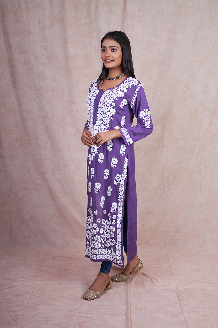Modal Yasmin Chikankari Kurta