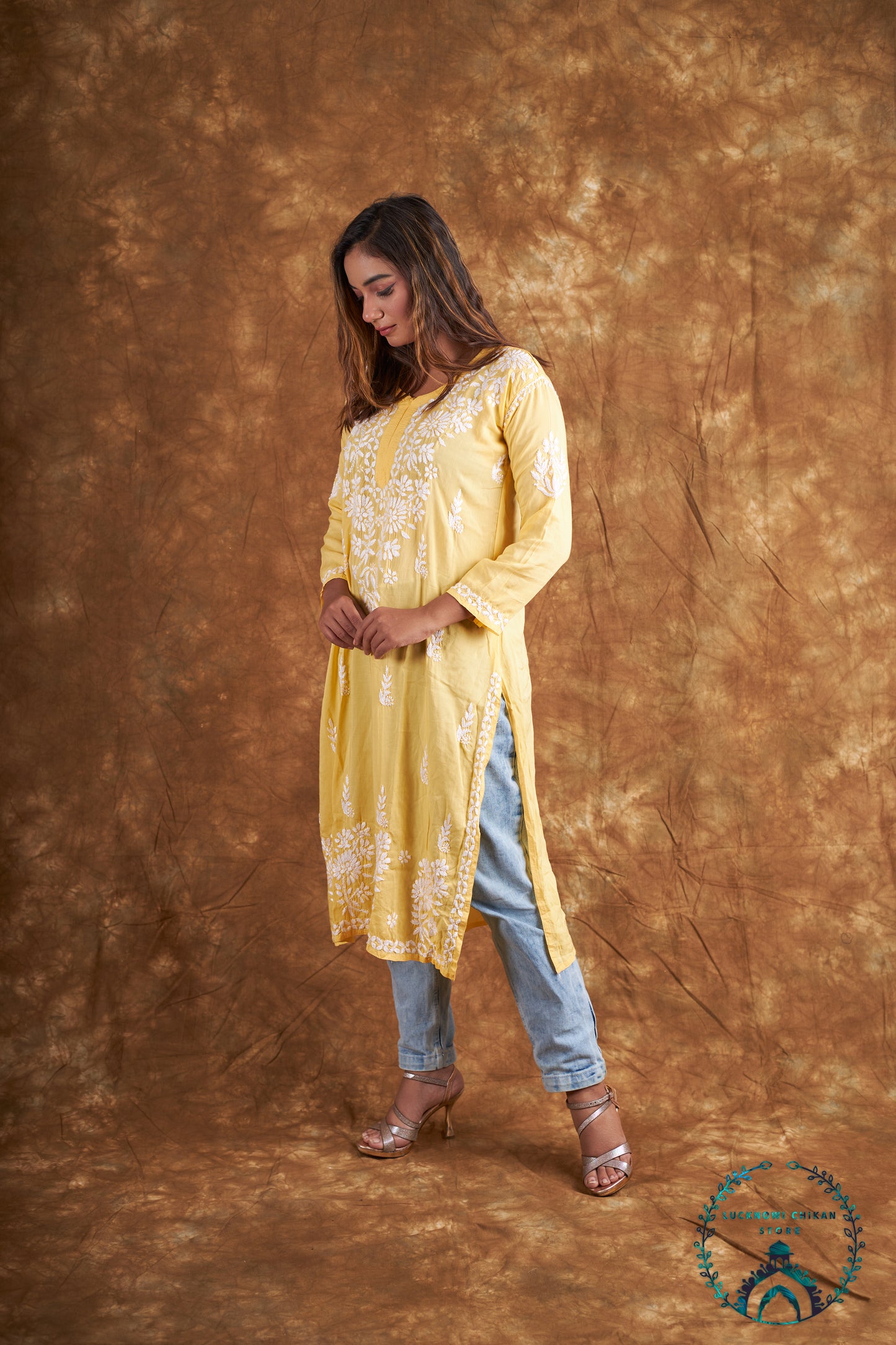 Modal Mahira Kurta