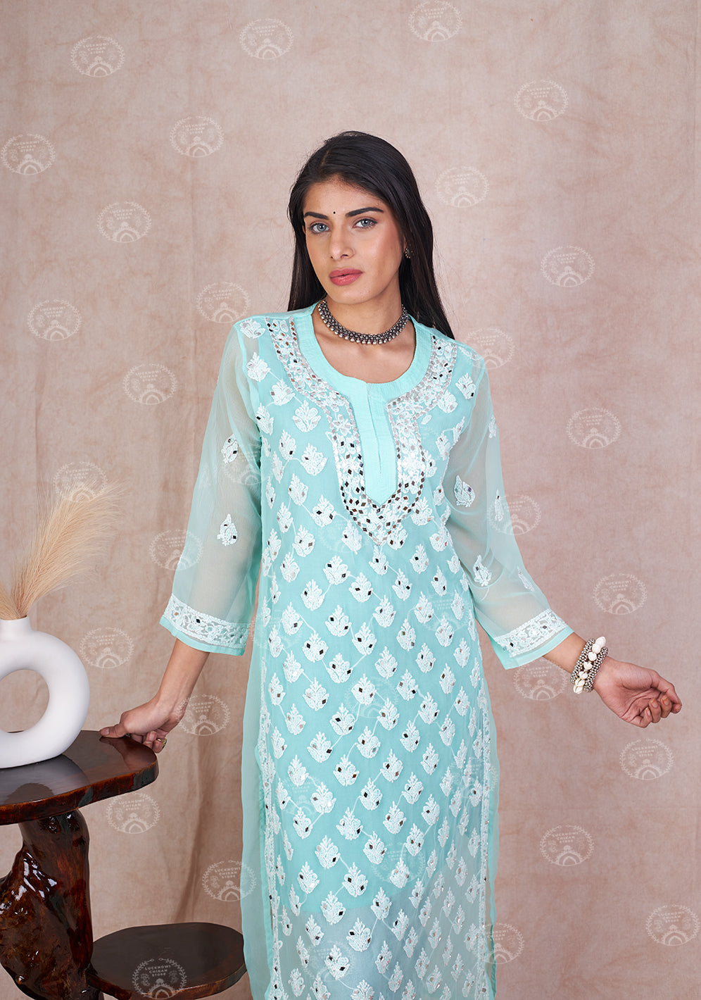 Georgette Booti Jaal Mirror Kurta