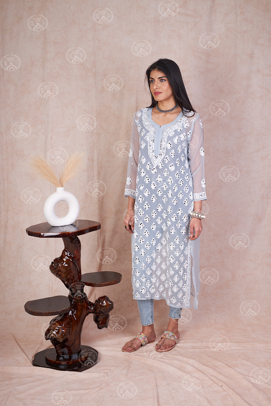 Georgette Booti Jaal Mirror Kurta