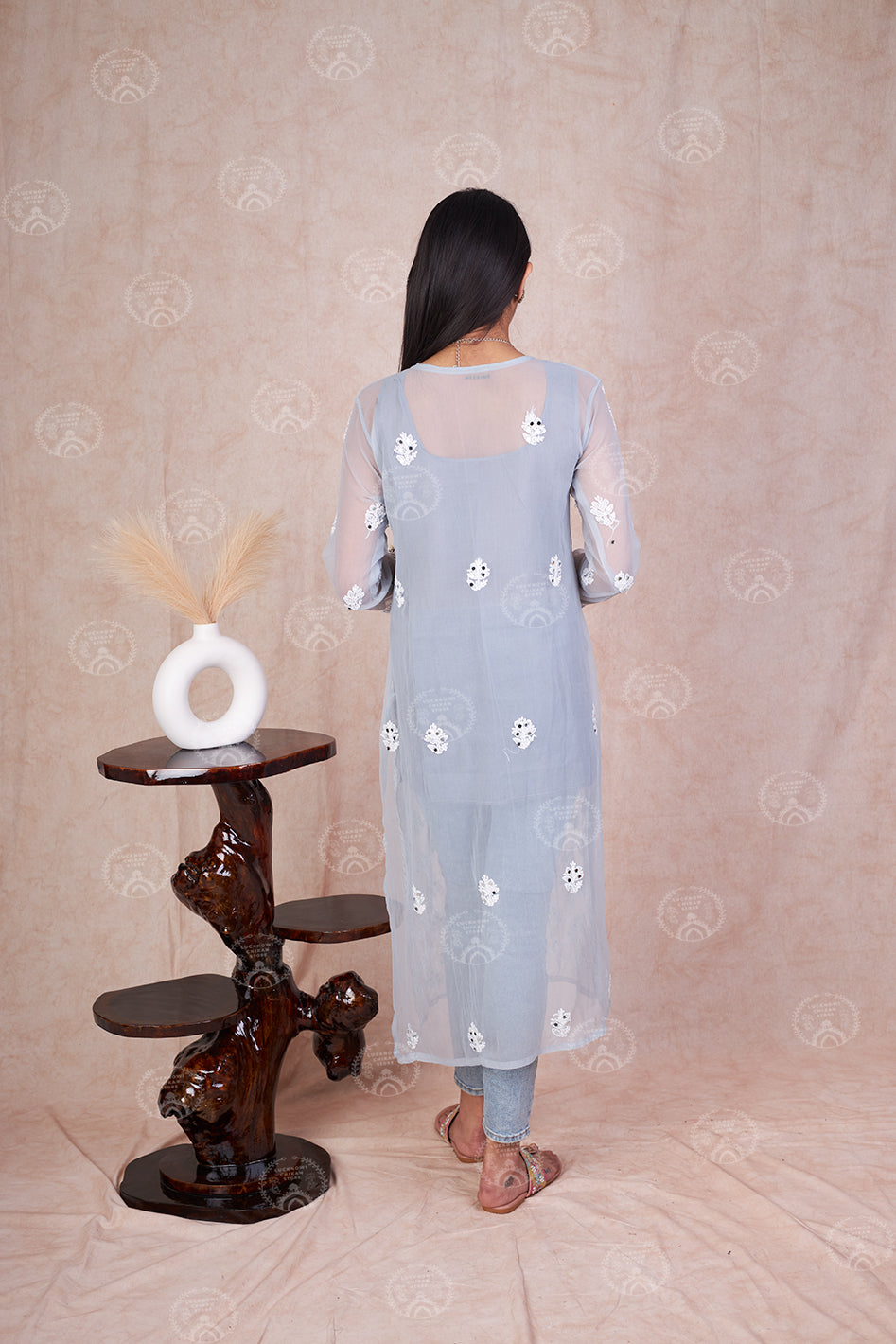 Georgette Booti Jaal Mirror Kurta