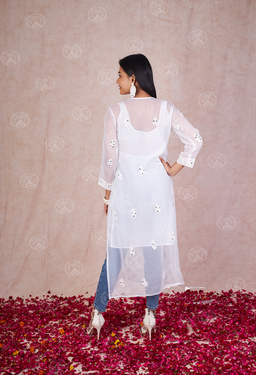 Georgette Booti Jaal Mirror Kurta