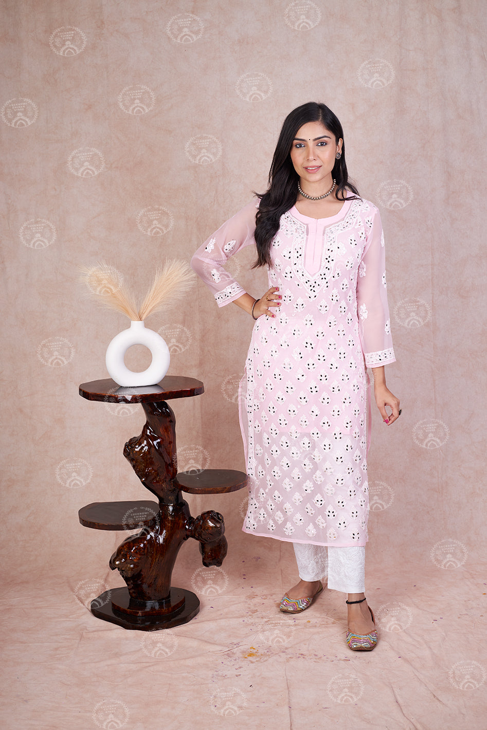 Georgette Booti Jaal Mirror Kurta