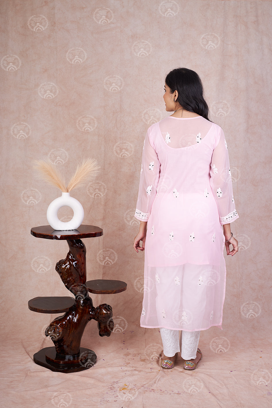 Georgette Booti Jaal Mirror Kurta