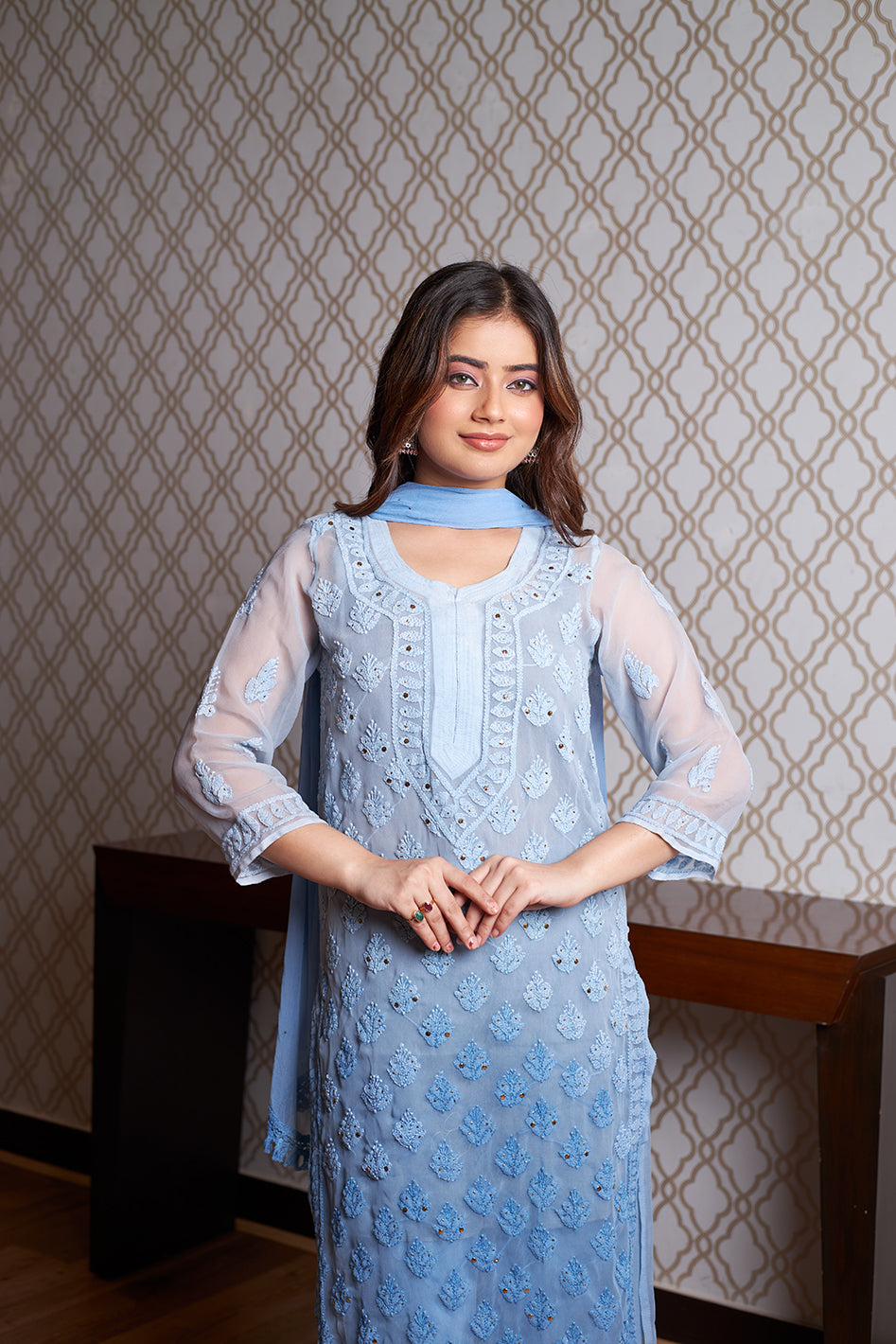 lucknowi chikan long kurta