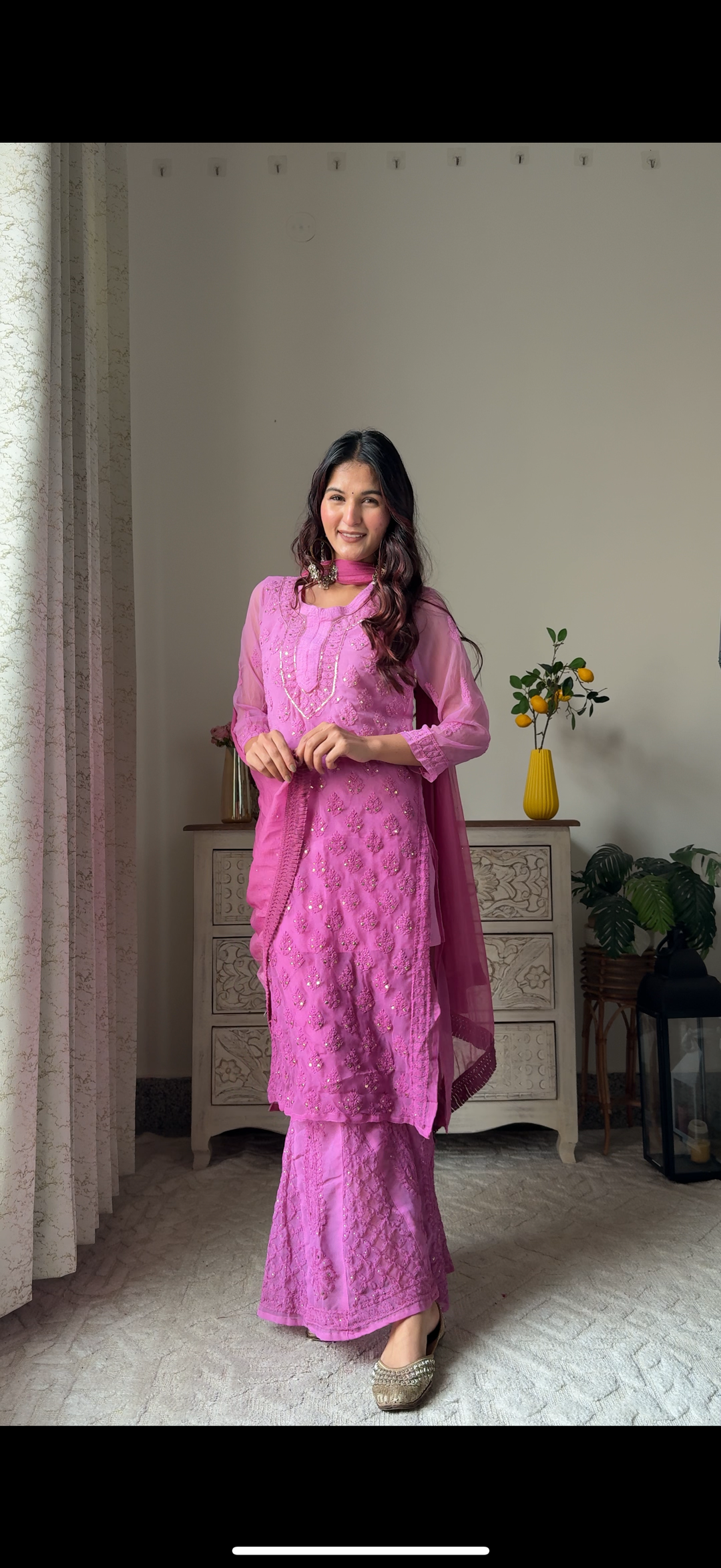 georgette chikankari kurti