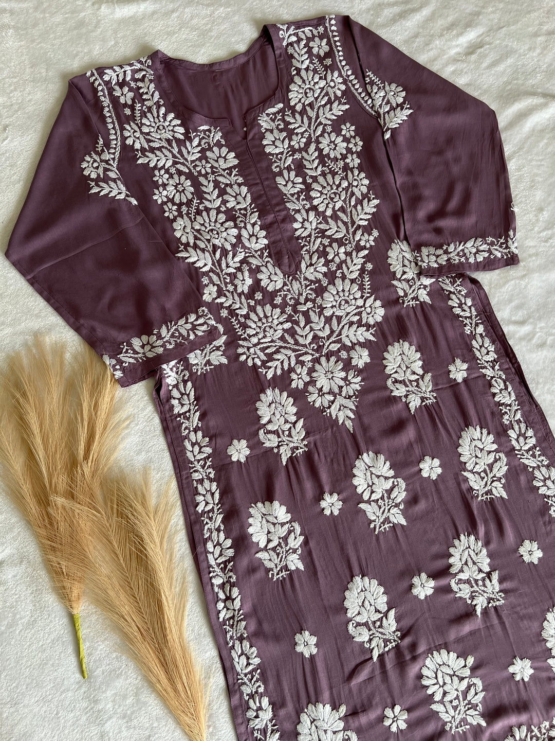 lucknowi chikan long kurta