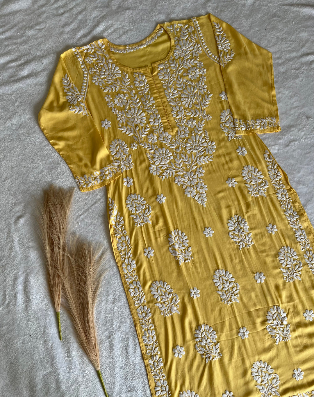 lucknowi chikan long kurta