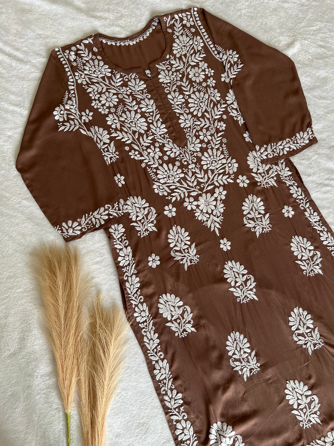 lucknowi chikan long kurta