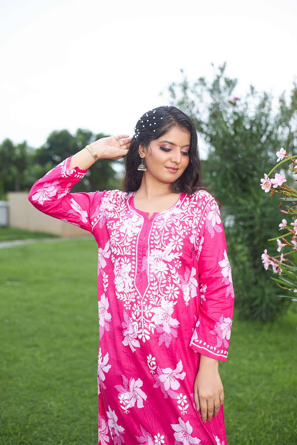 lucknowi chikan long kurta