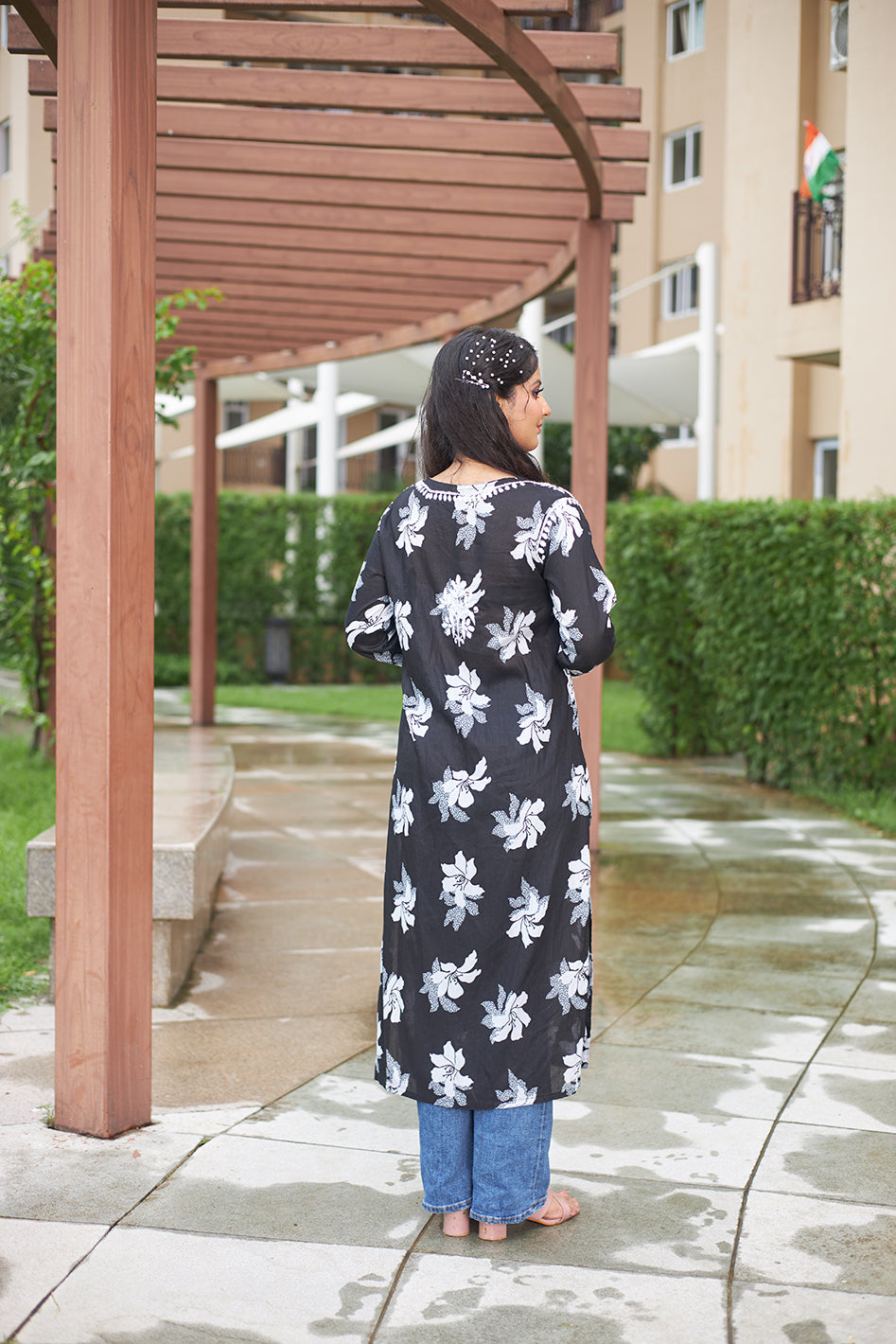 lucknowi chikan long kurta