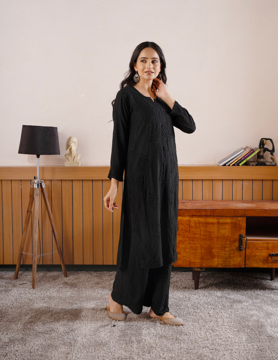 lucknow chikankari kurta
