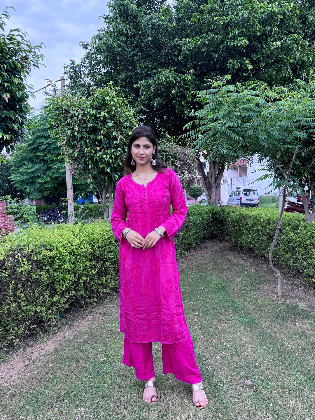 lucknowi chikan kadai kurti
