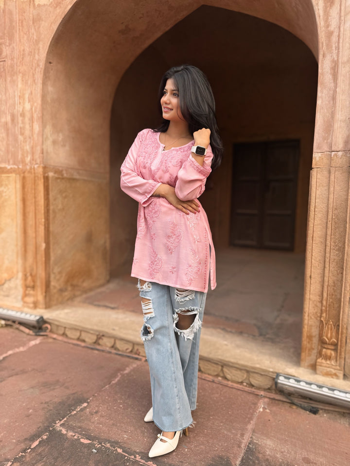 muslin chikankari kurta