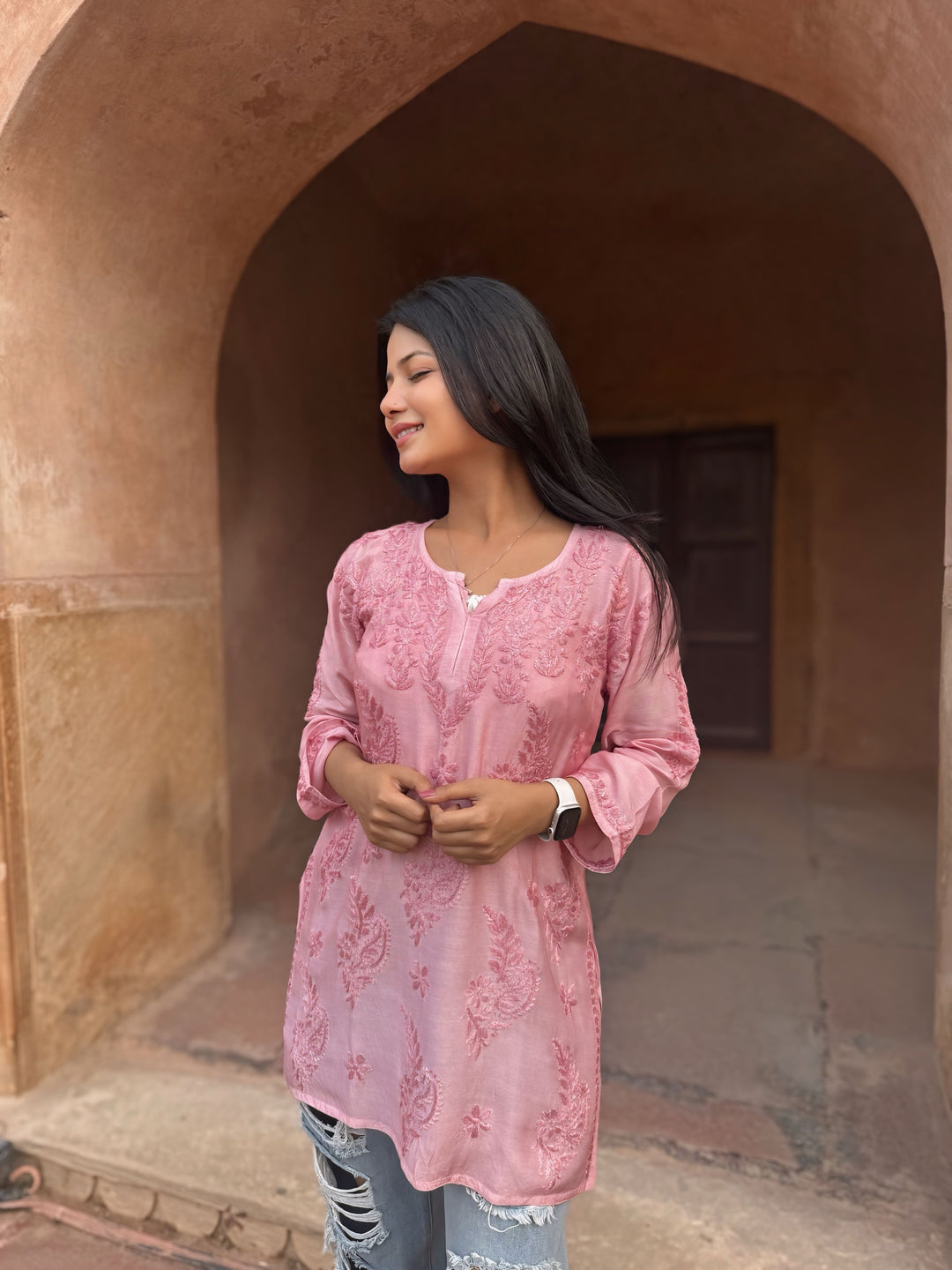 muslin chikankari kurta