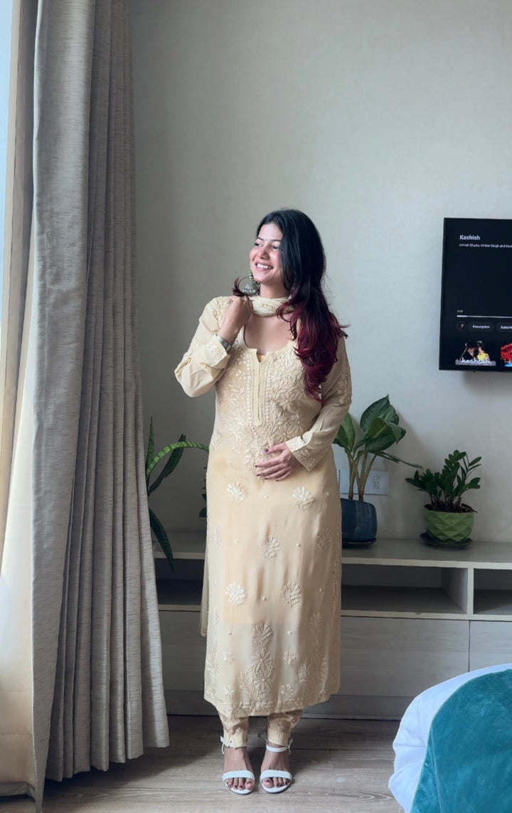 Zarina Viscose Georgette Straight Kurta Pant Set