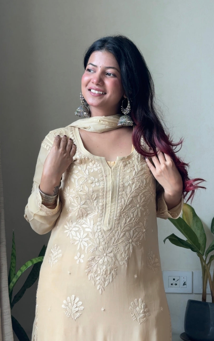 Zarina Viscose Georgette Straight Kurta Pant Set