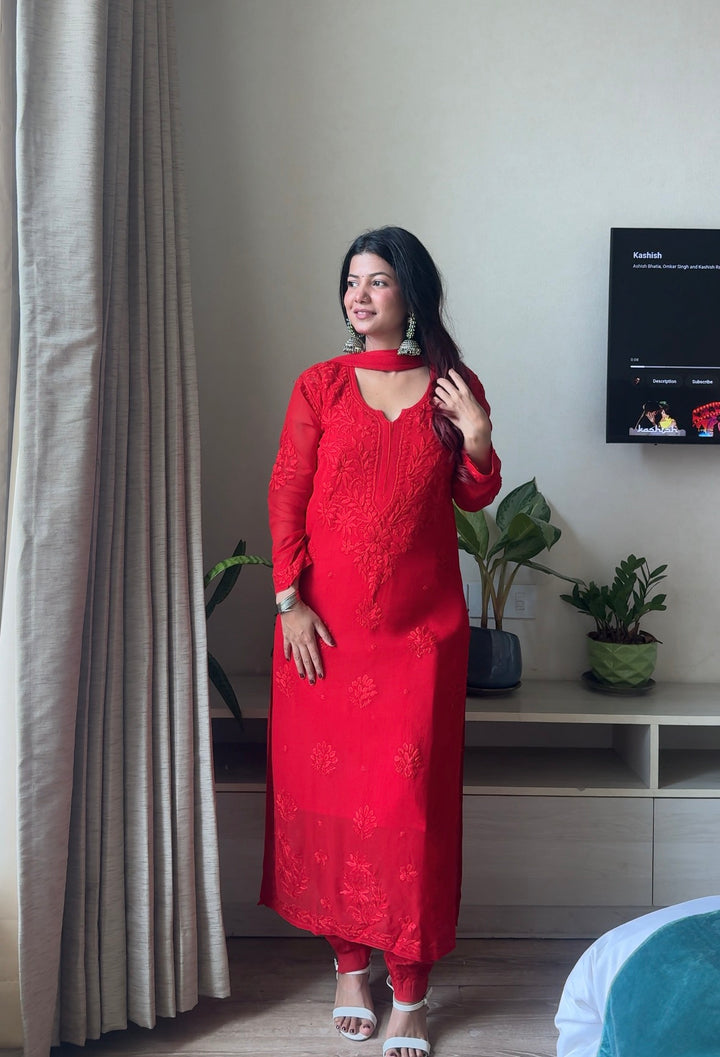 Zarina Viscose Georgette Straight Kurta Pant Set