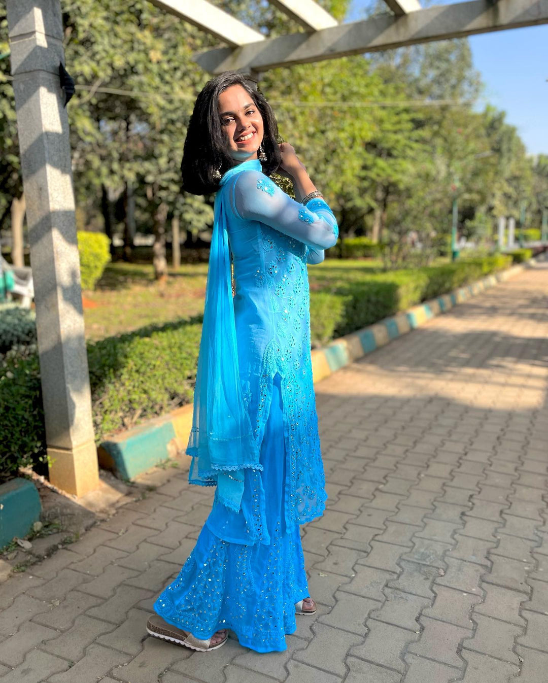 Anjali Mohan Sky Blue Mirror Set